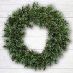 Colorado Frosted Wreath (76Cm)
