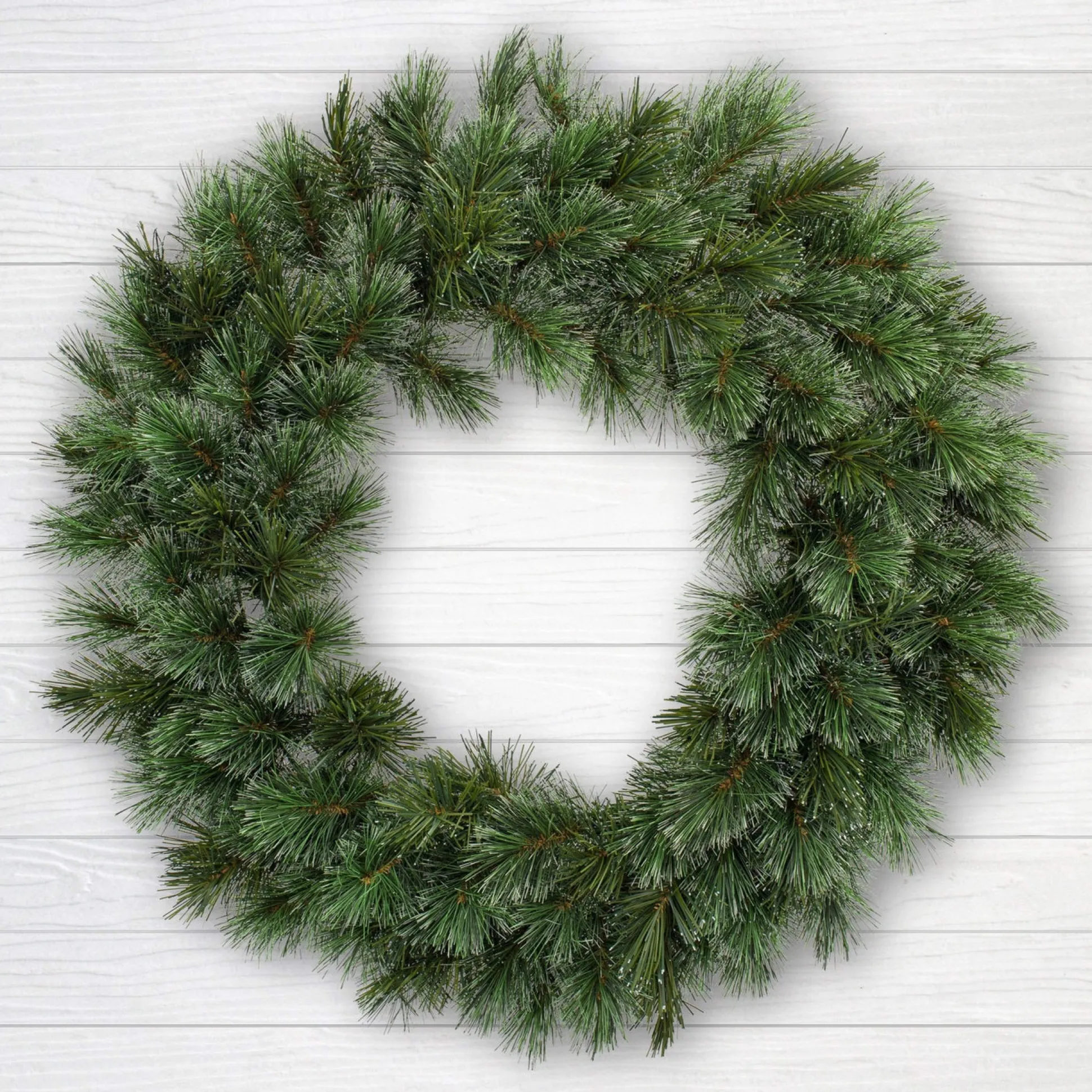Colorado Frosted Wreath (76Cm)